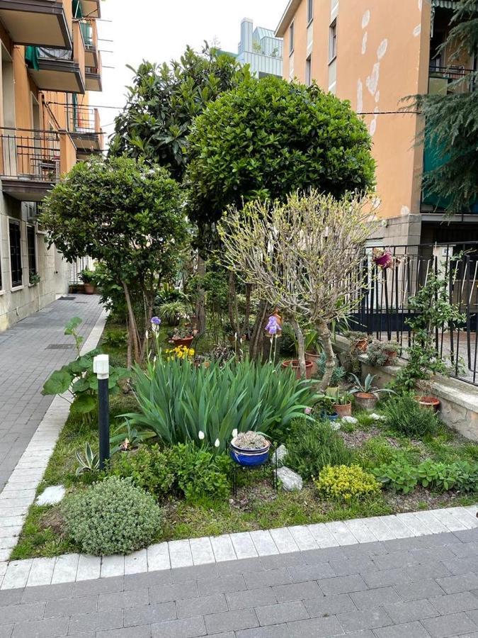 Casa Asia Bologna Bagian luar foto